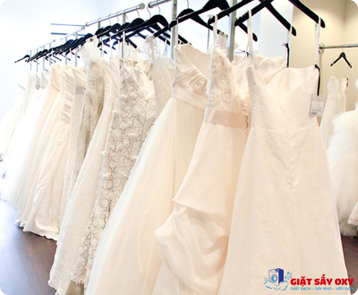 giặt váy cưới & đầm dạ hội